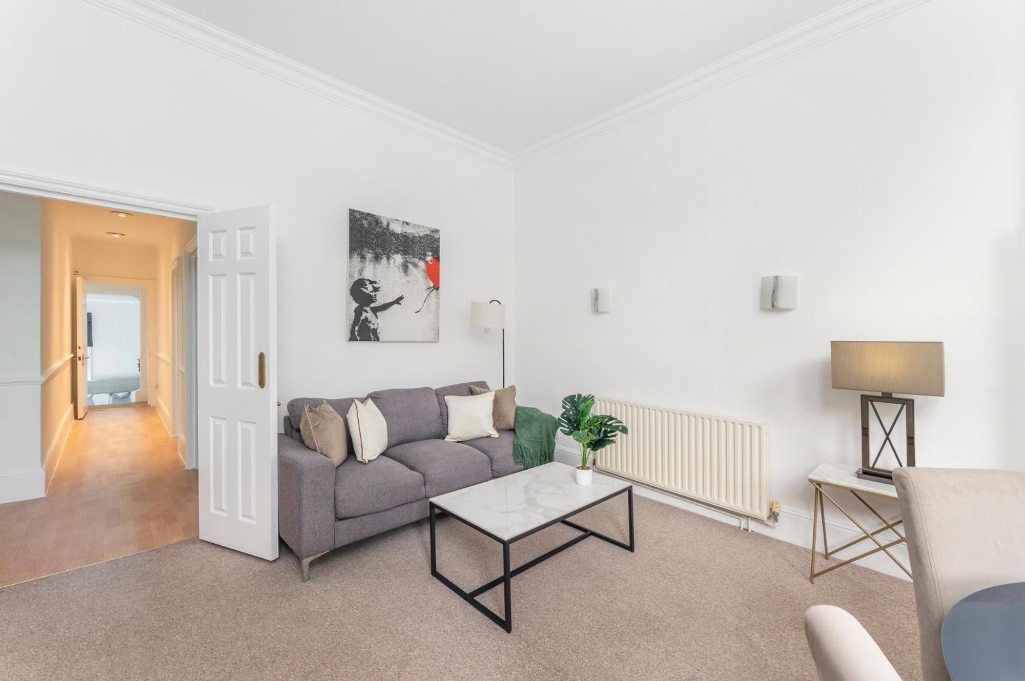 2 Min Walk Earls Court Station - Luxury 2 Bedroom Flat 伦敦 外观 照片